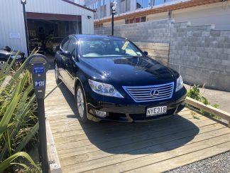 2011 Lexus LS460