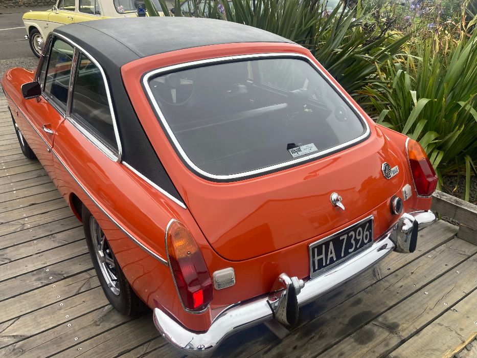 1974 MG B GT